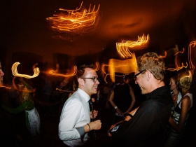 12-06-02-wedding-laurarobin-587